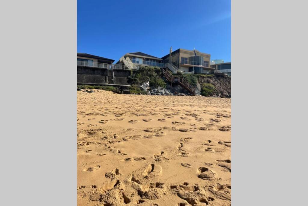 Absolute Beachfront Surf Unit In Terrigal/Wambi Wamberal エクステリア 写真